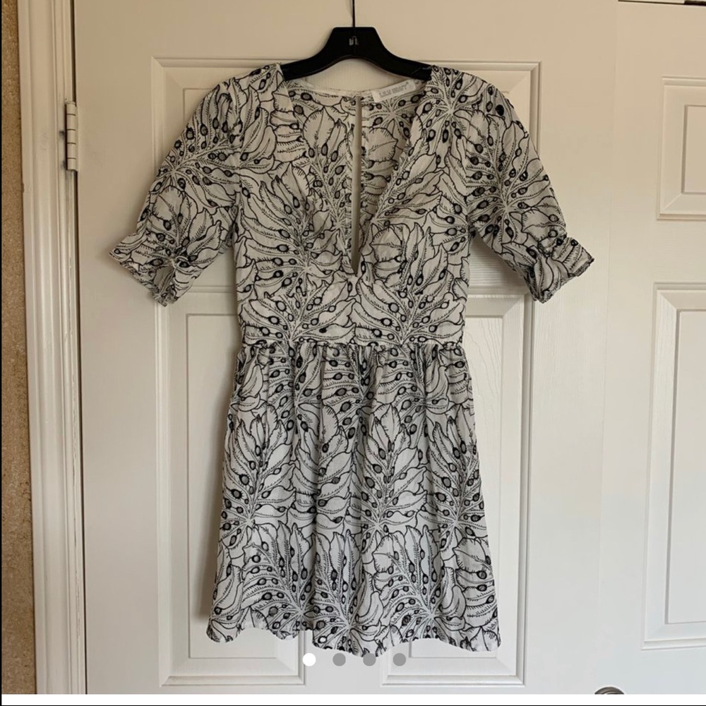 Lily whyt floral dress